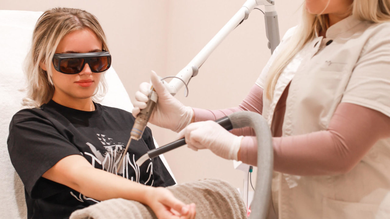 Tattoo laten weglaseren Hoe werkt het? New Skin Laserclinic